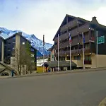 Front Slope 公寓