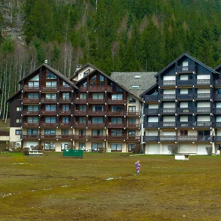 Front Slope 公寓