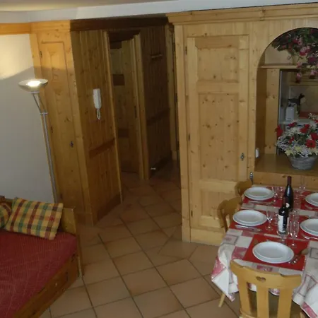 Front Slope Appartement *