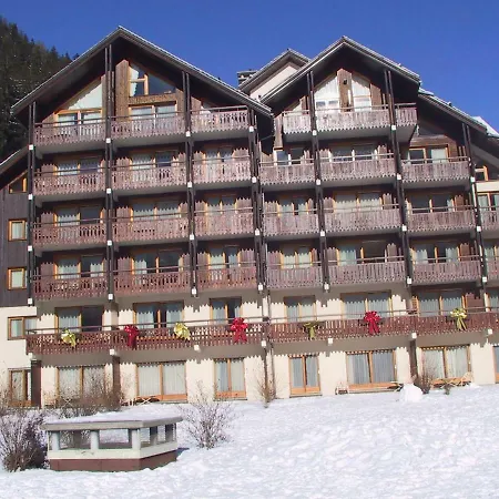 Front Slope Apartman *