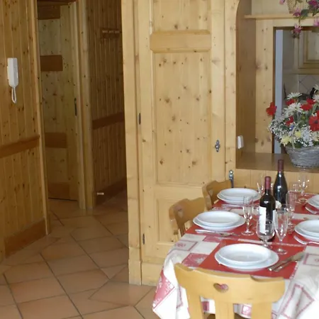 Front Slope Appartement *