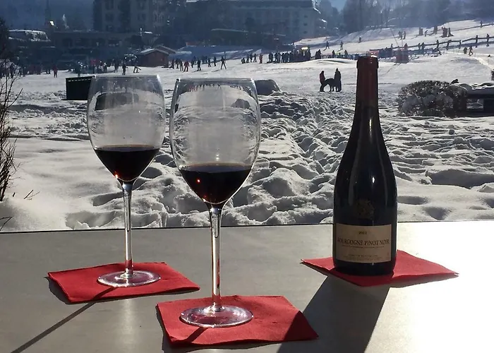 Front Slope דירה